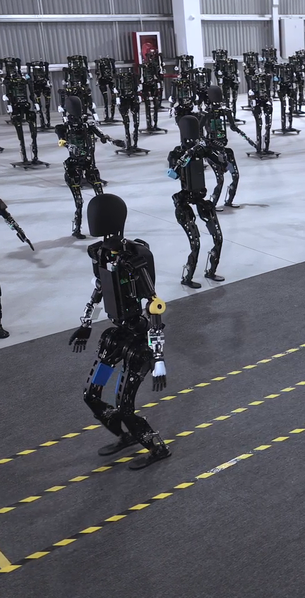 星空官网开启通用机器人商用量产